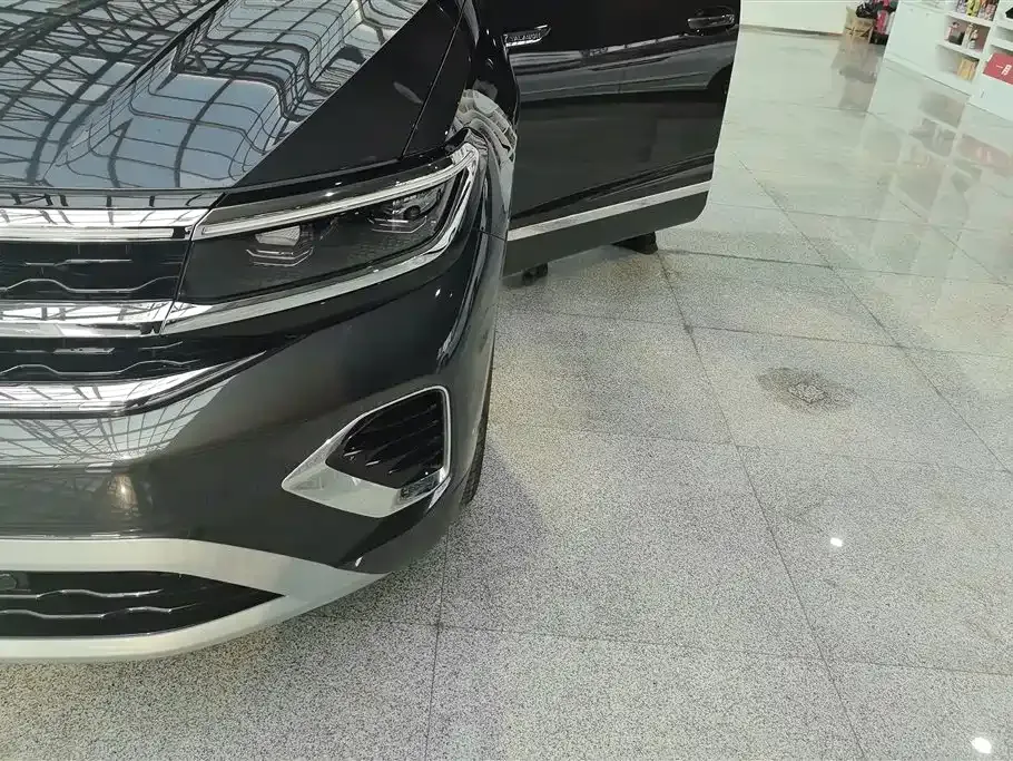Volkswagen Talagon 2023 из CN, фото 10