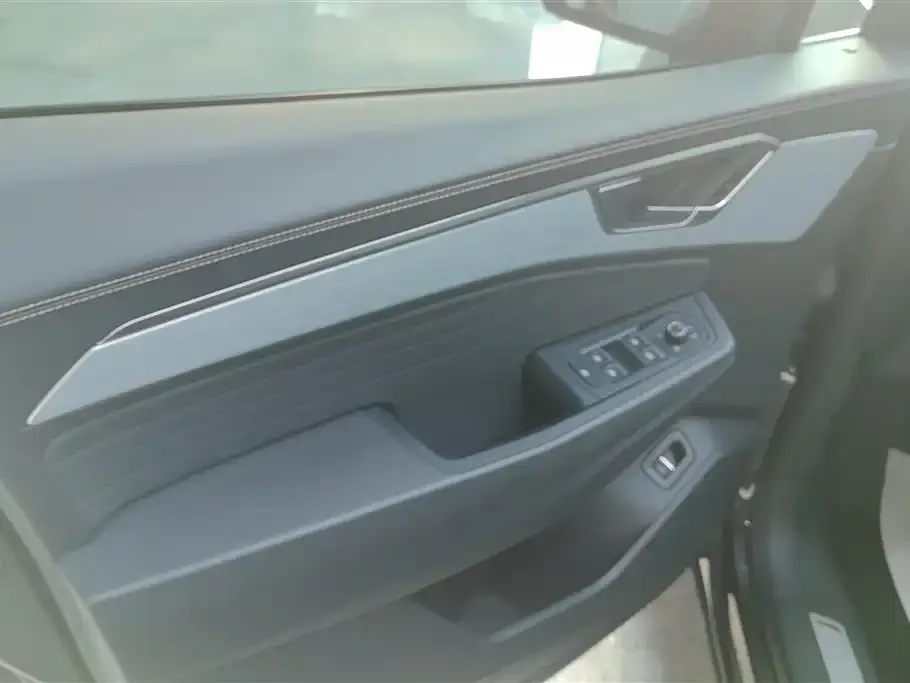 Volkswagen Talagon 2023 из CN, фото 6