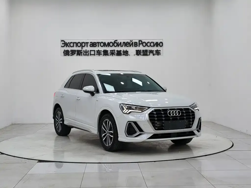 Audi Q3 2023 из CN, фото 9