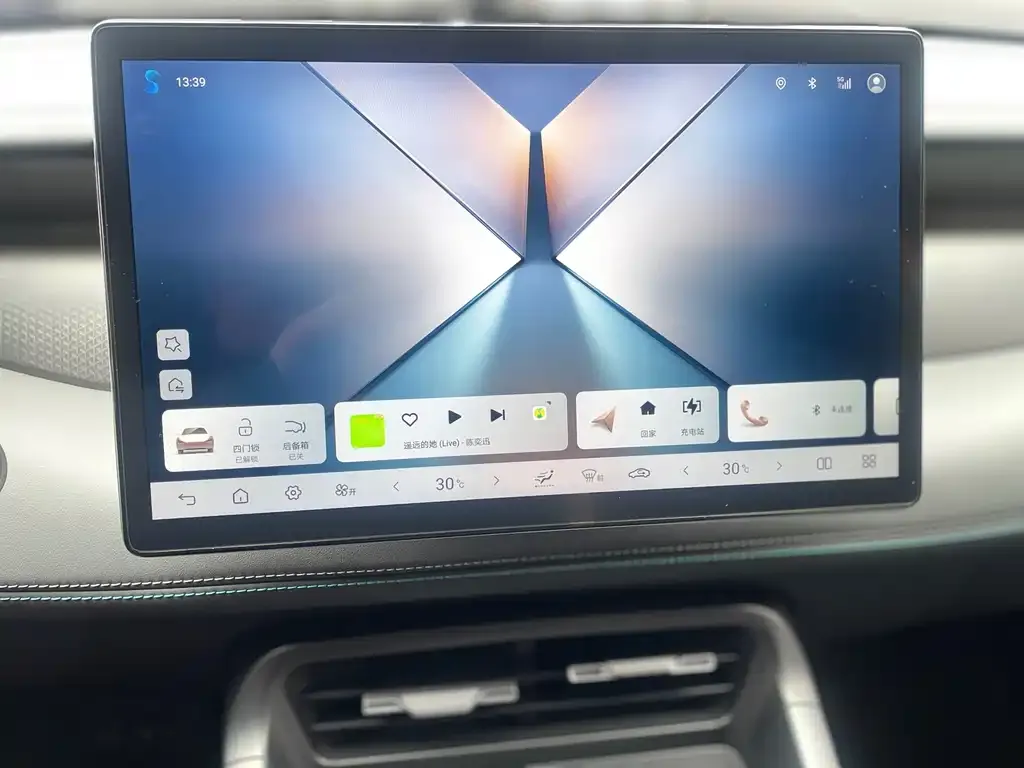 BYD Qin PLUS 2025 из CN, фото 6