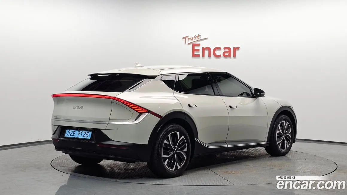Kia EV6 — фото 3