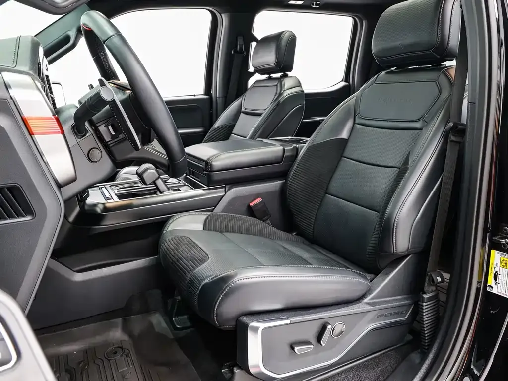 Ford F-150 Raptor 2023 из CN, фото 10