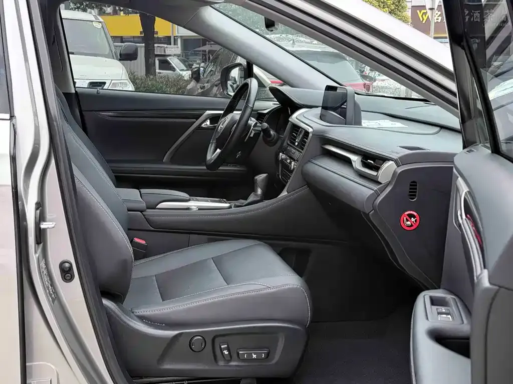 Lexus RX 2021 из CN, фото 2