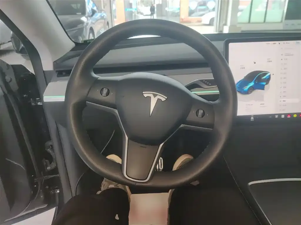 Tesla Model Y 2024 из CN, фото 8