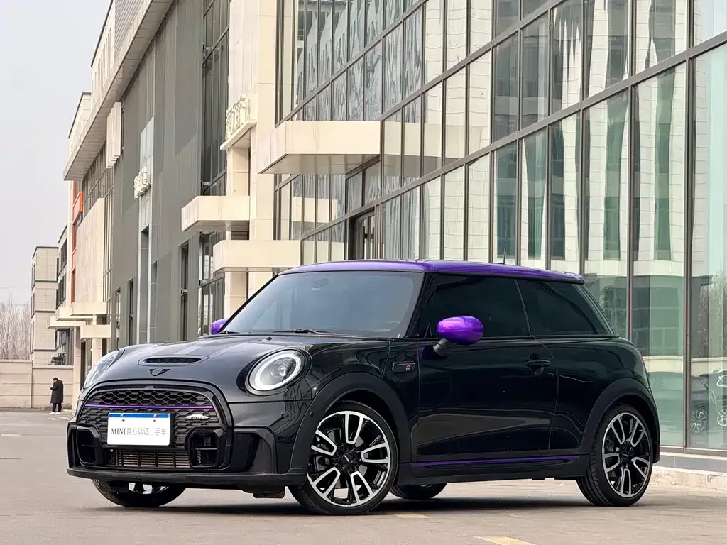 MINI Cooper (3-door) — фото 1