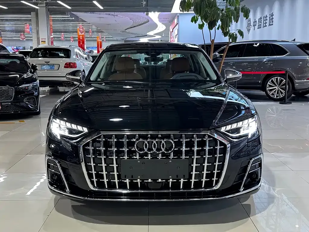 Audi A8 2024 из CN, фото 5