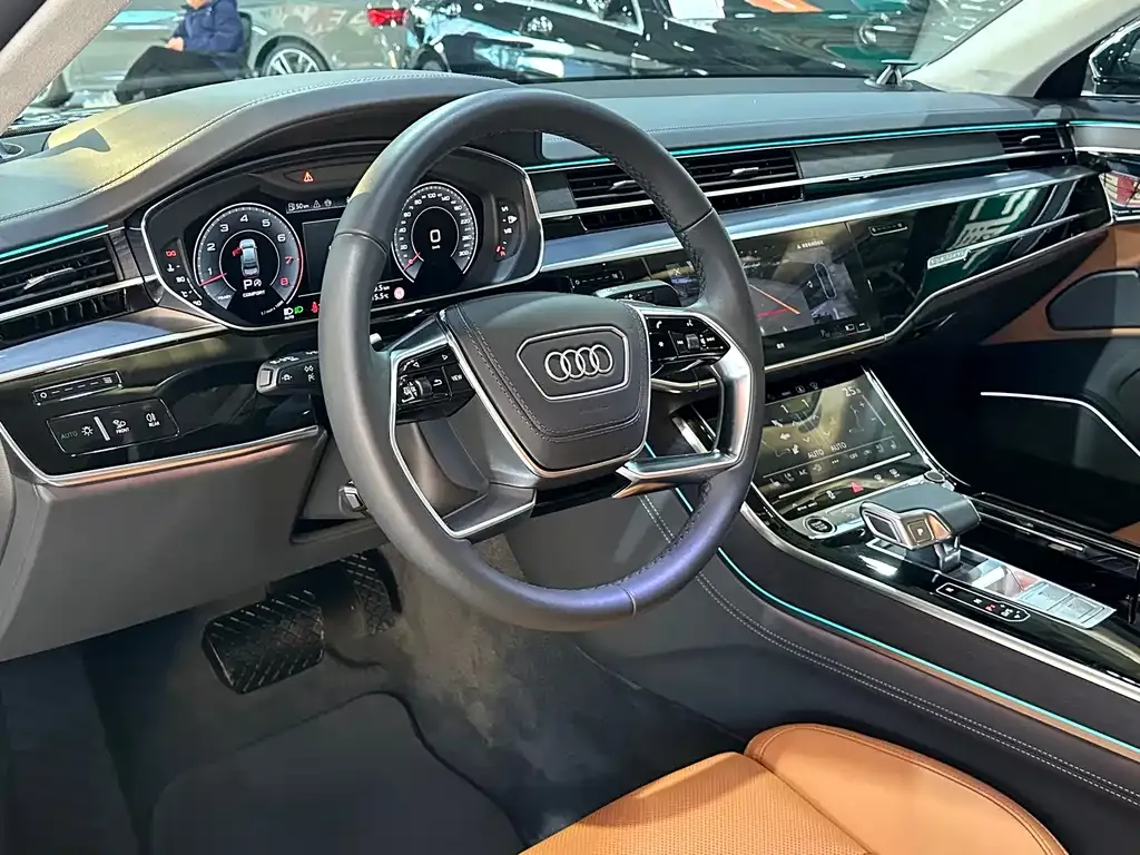 Audi A8 2024 из CN, фото 8