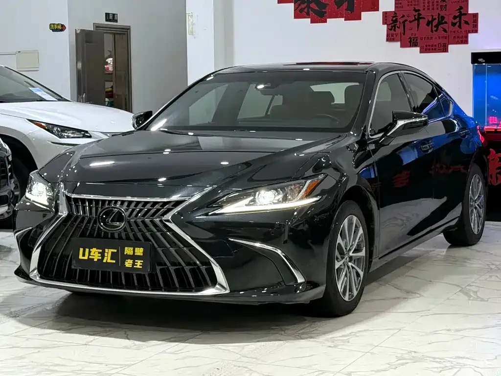 Lexus ES 2022 из CN, фото 1