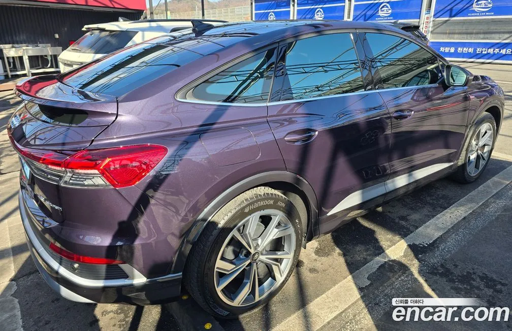 Audi Q4 e-tron 2023 из KR, фото 3