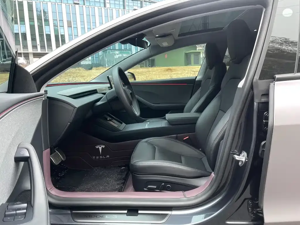 Tesla Model 3 2025 из CN, фото 10