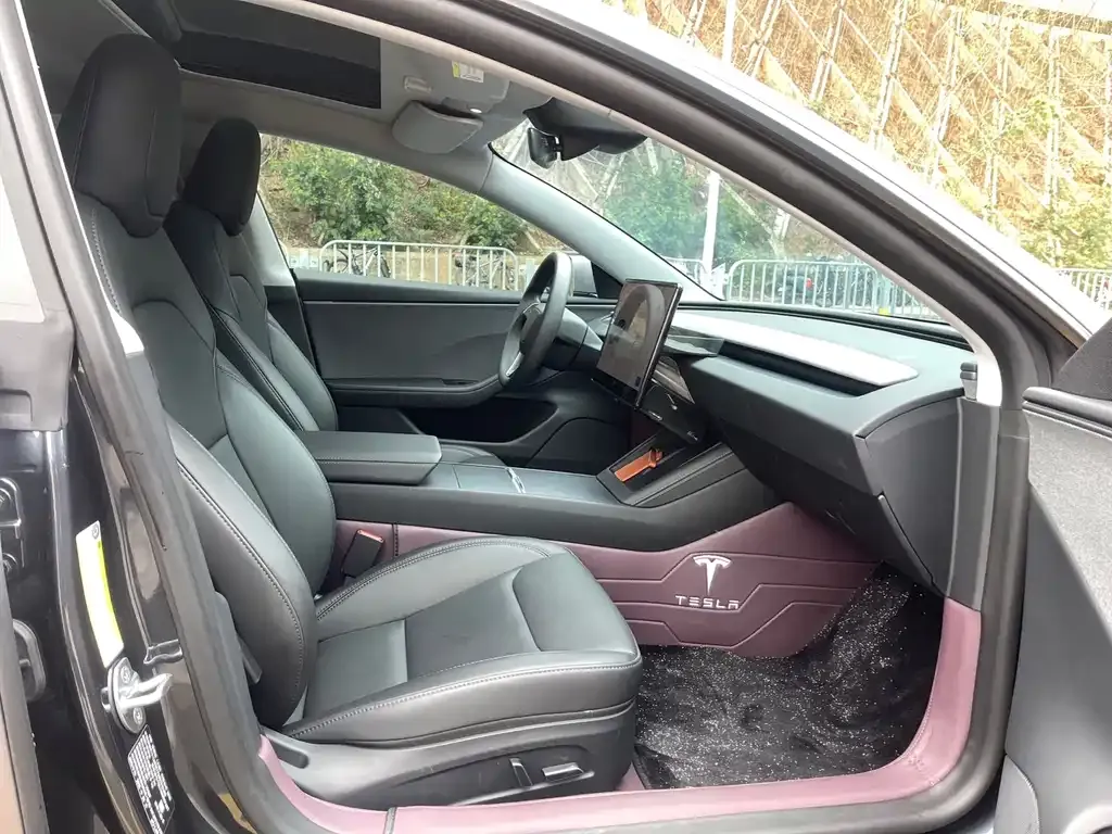 Tesla Model 3 2025 из CN, фото 8