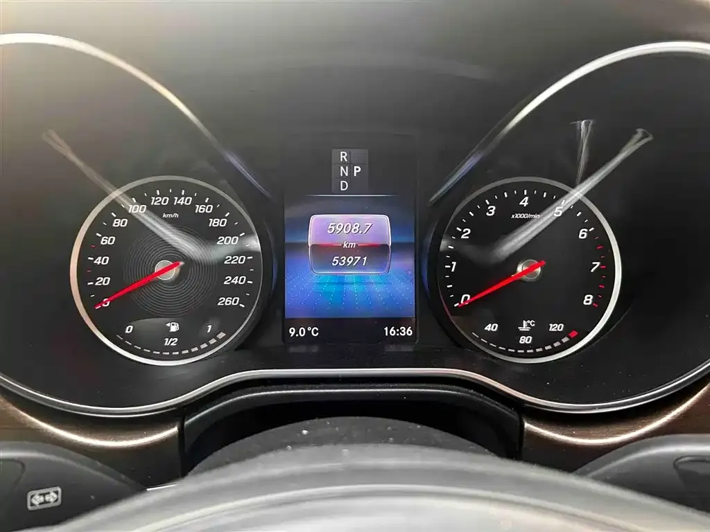 Mercedes-Benz V-Class 2022 из CN, фото 6