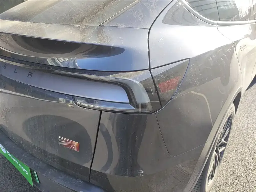 Tesla Model Y 2025 из CN, фото 5