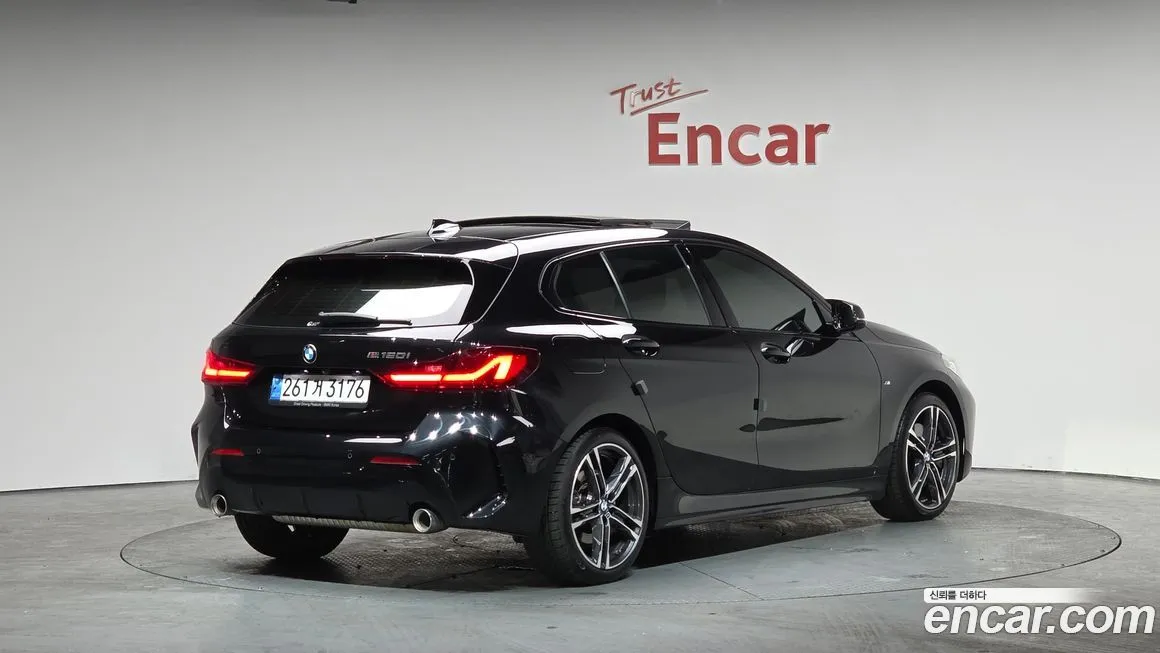 BMW 1-Series 2022 из KR, фото 7
