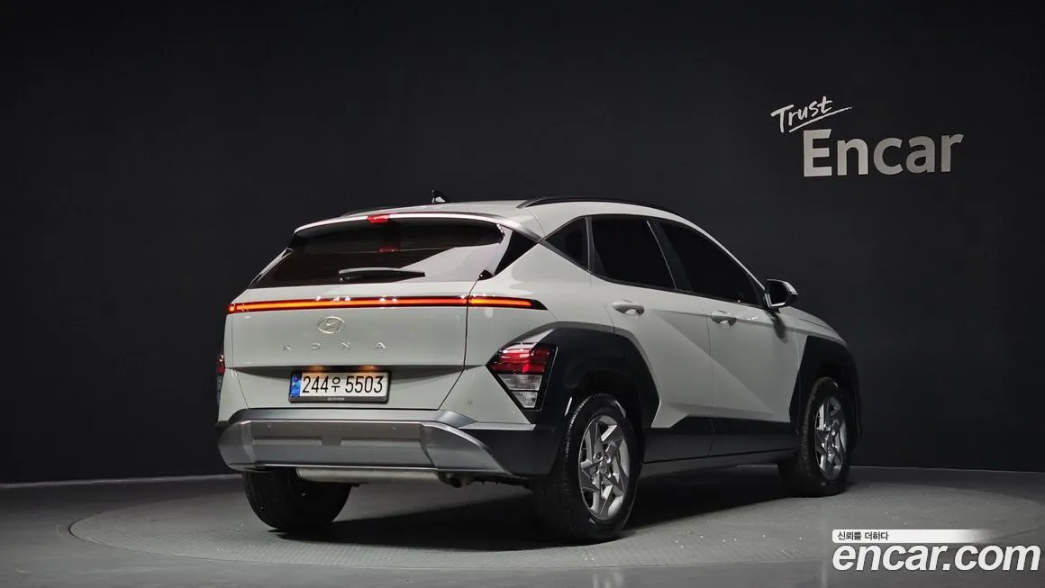 Hyundai Kona — фото 2