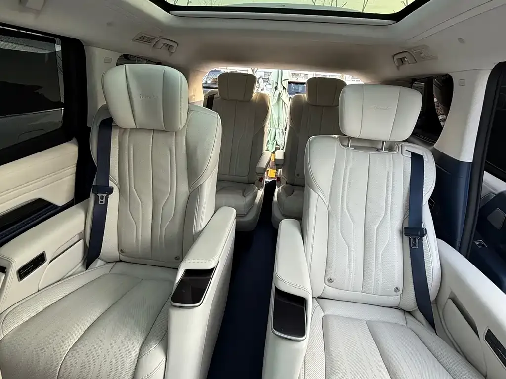 Buick Century 2023 из CN, фото 10