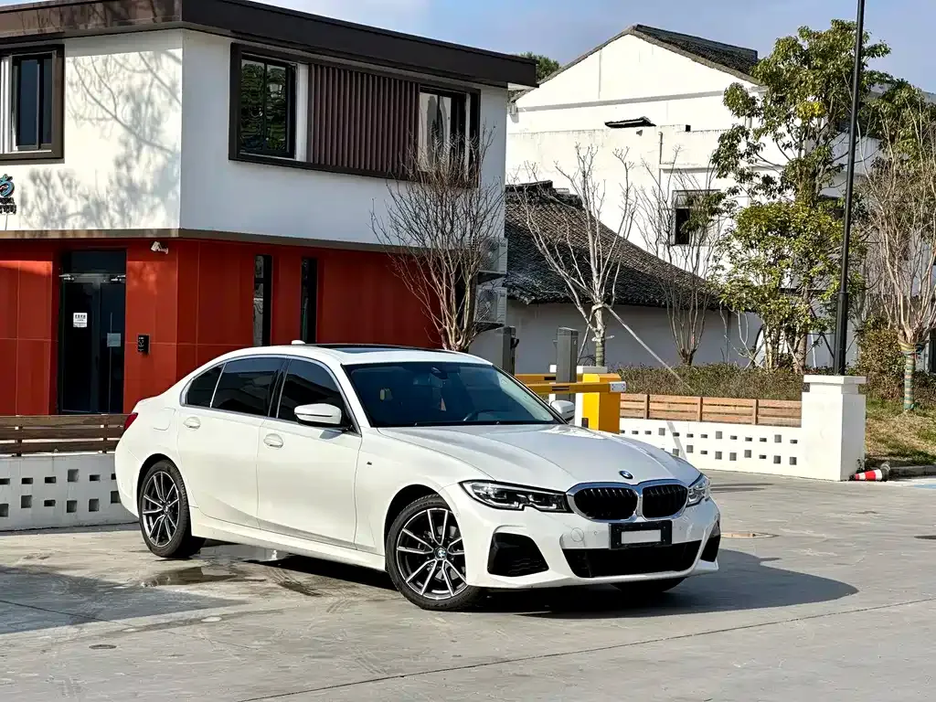 BMW 3 Series — фото 9