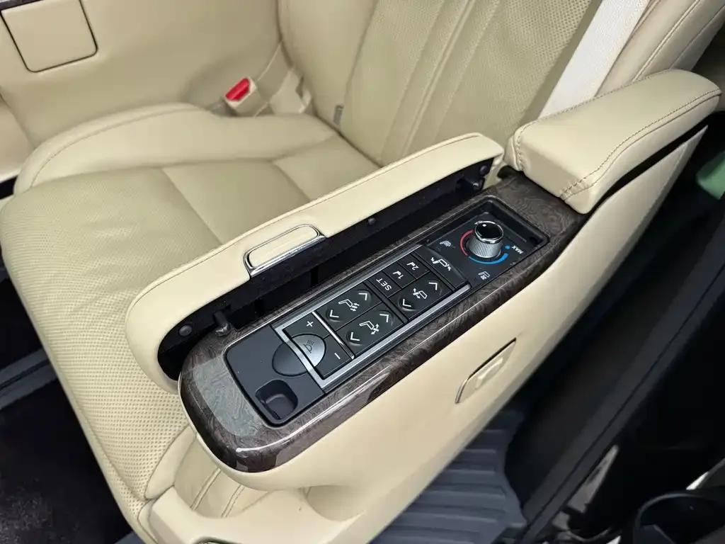 Toyota Alphard 2021 из CN, фото 5
