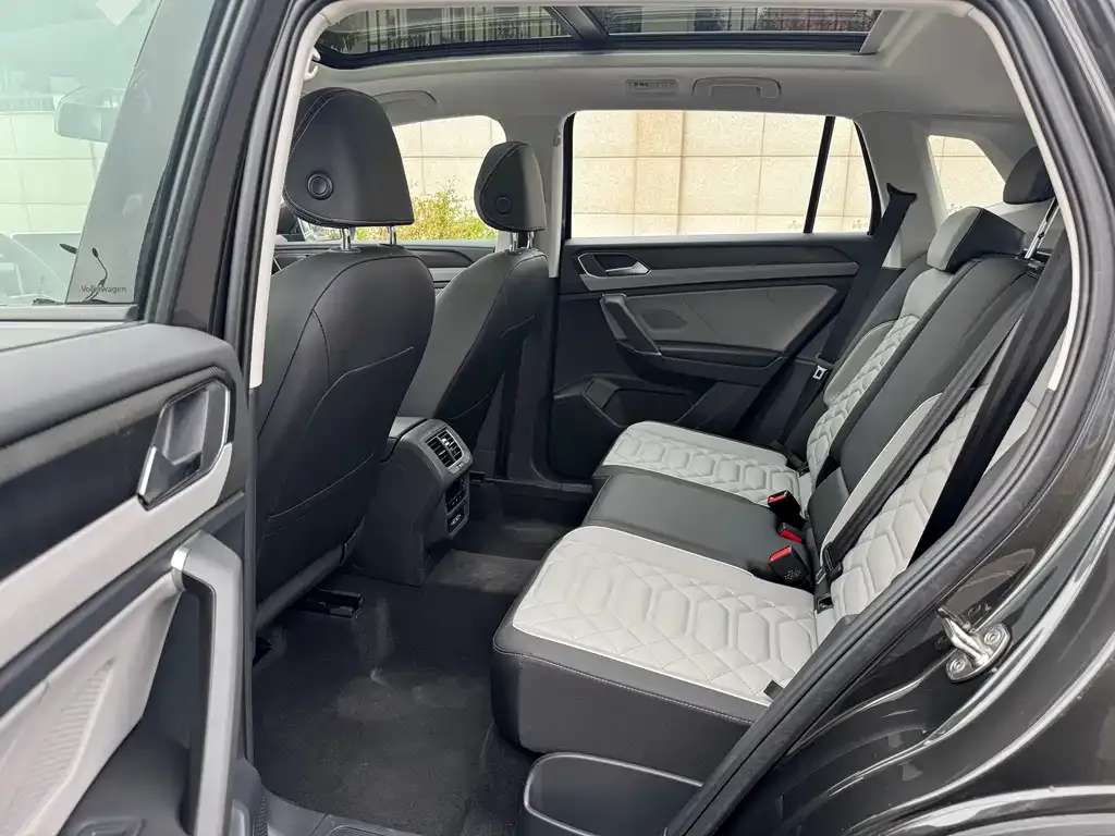 Volkswagen Tayron 2025 из CN, фото 7