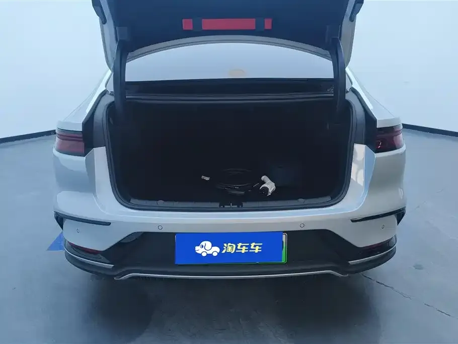 BYD Han 2025 из CN, фото 9