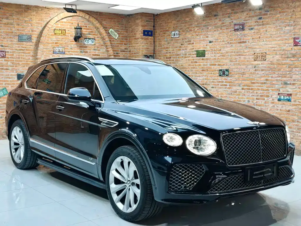 Bentley Bentayga 2021 из CN, фото 10