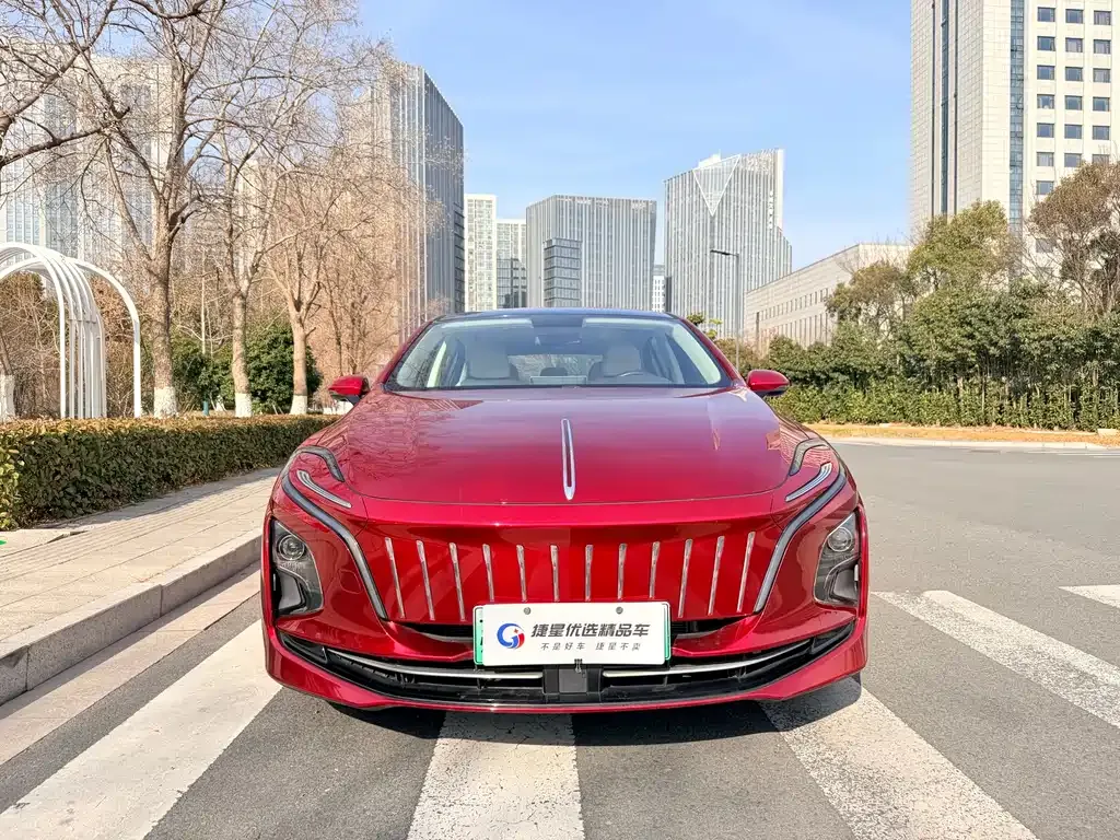 Hongqi E-QM5 — фото 4