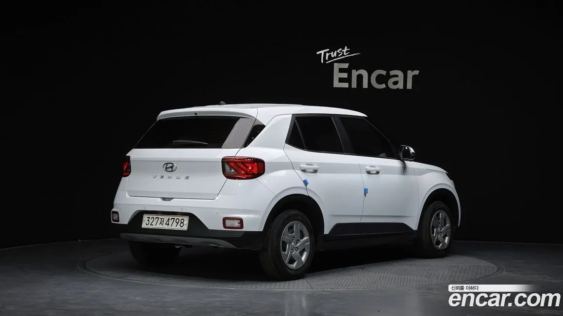 Hyundai Venue 2022 из KR, фото 2