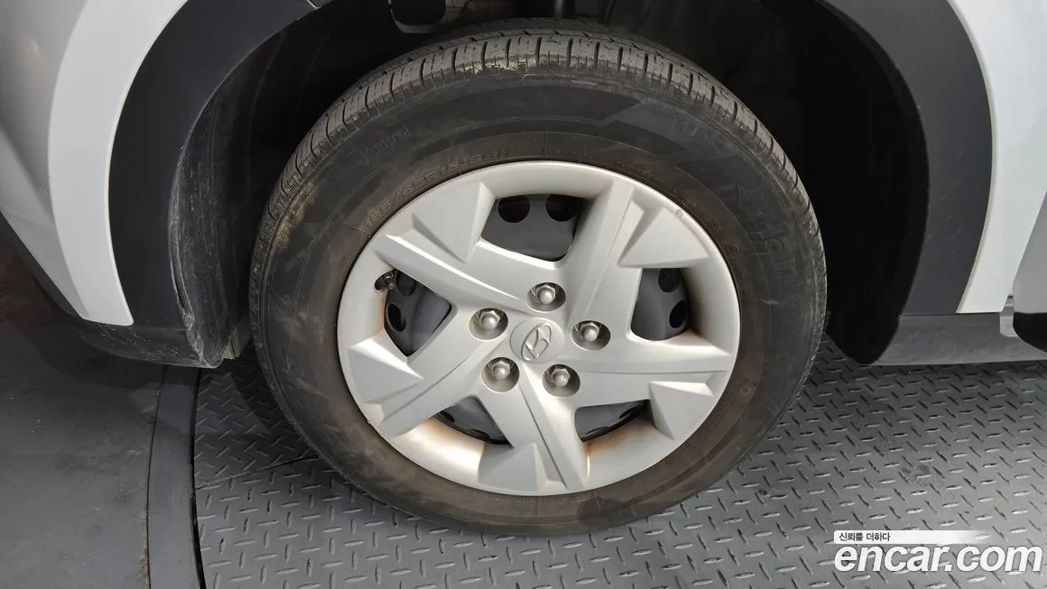 Hyundai Venue 2022 из KR, фото 8