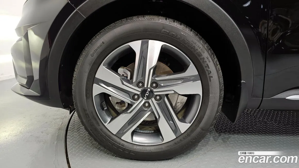 Kia Sorento — фото 7