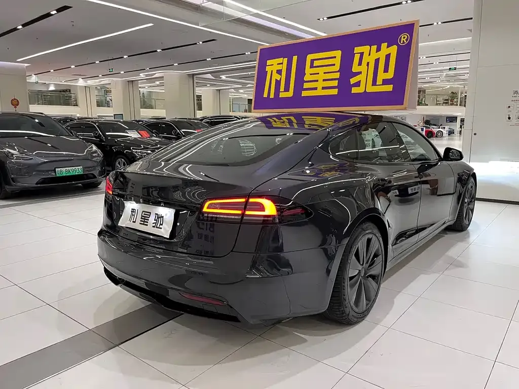 Tesla Model S 2023 из CN, фото 2