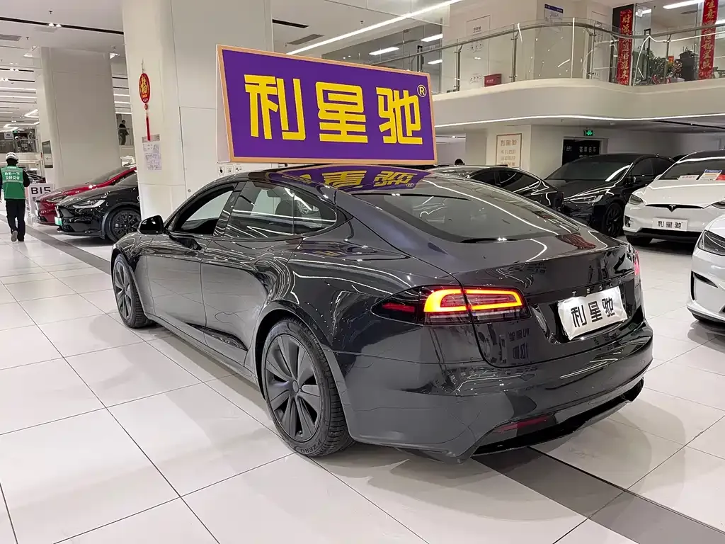 Tesla Model S 2023 из CN, фото 10