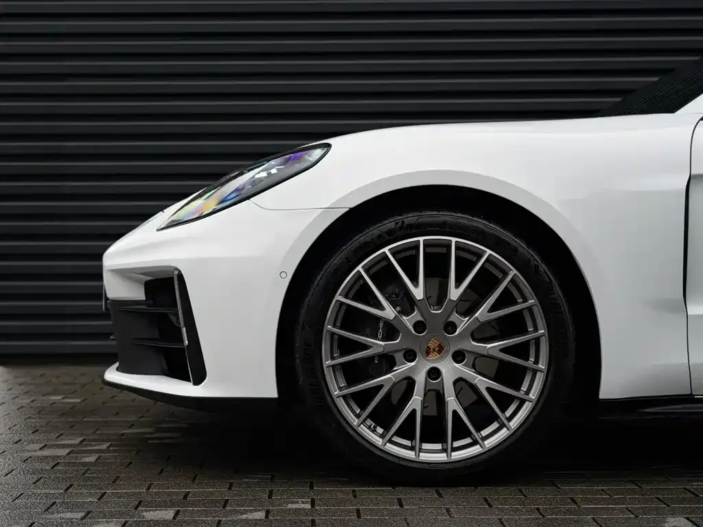 Porsche Panamera — фото 4