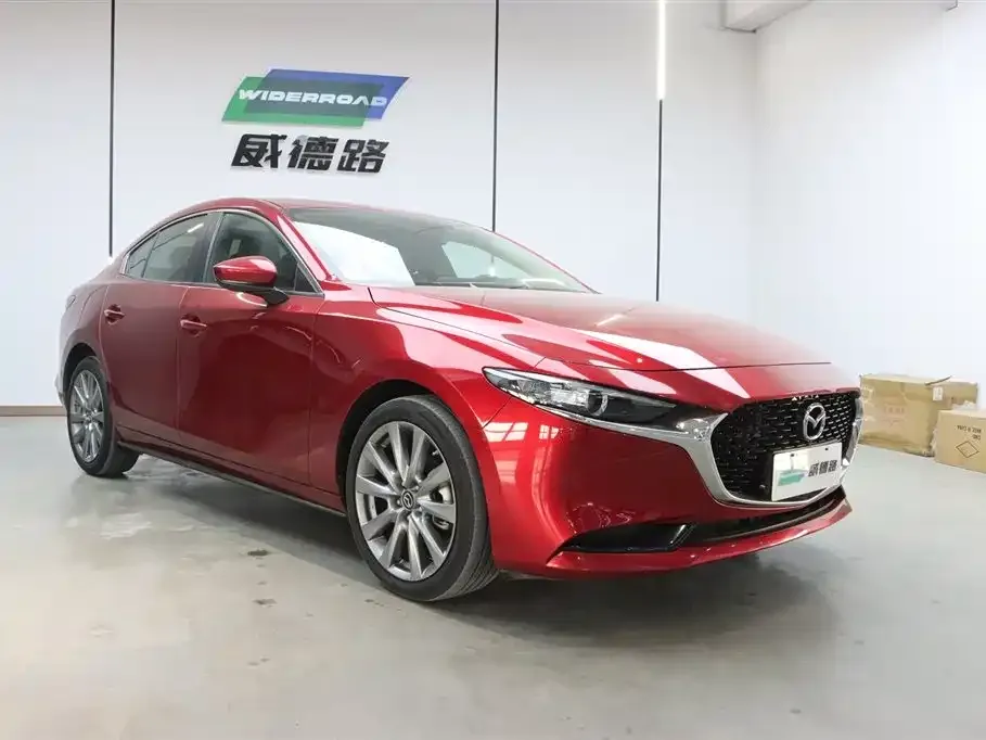 Mazda 3 Axela 2021 из CN, фото 5