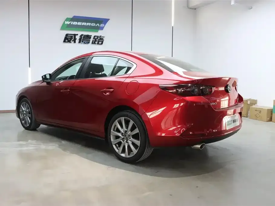 Mazda 3 Axela 2021 из CN, фото 2