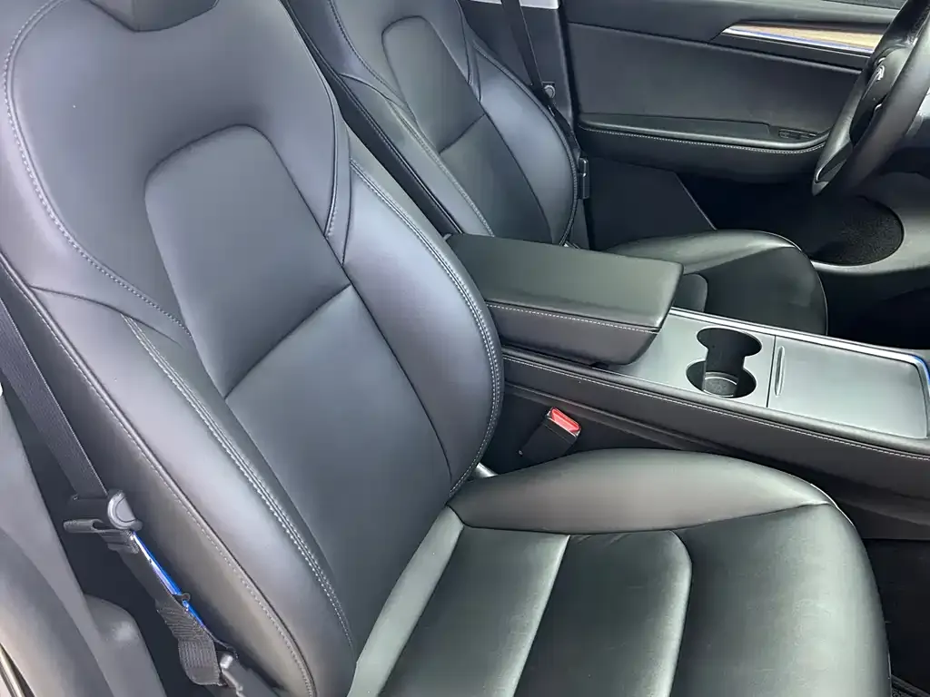 Tesla Model Y 2022 из CN, фото 3