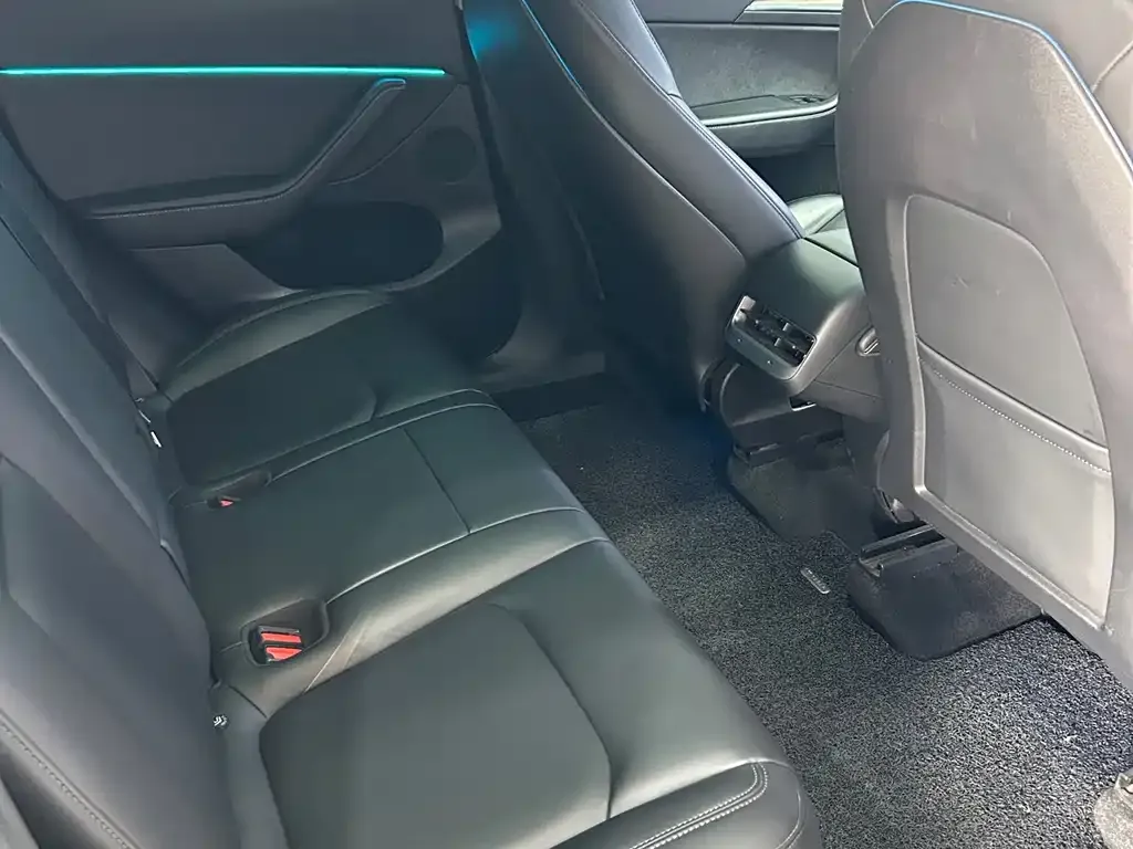 Tesla Model Y 2022 из CN, фото 8