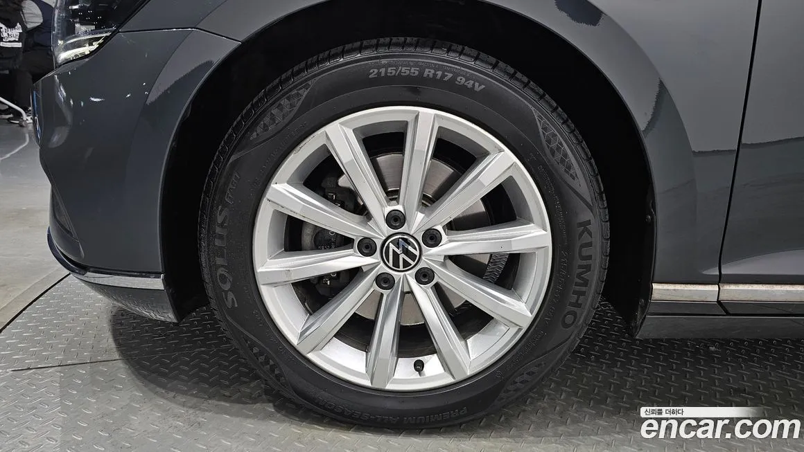 Volkswagen Passat 2021 из KR, фото 8