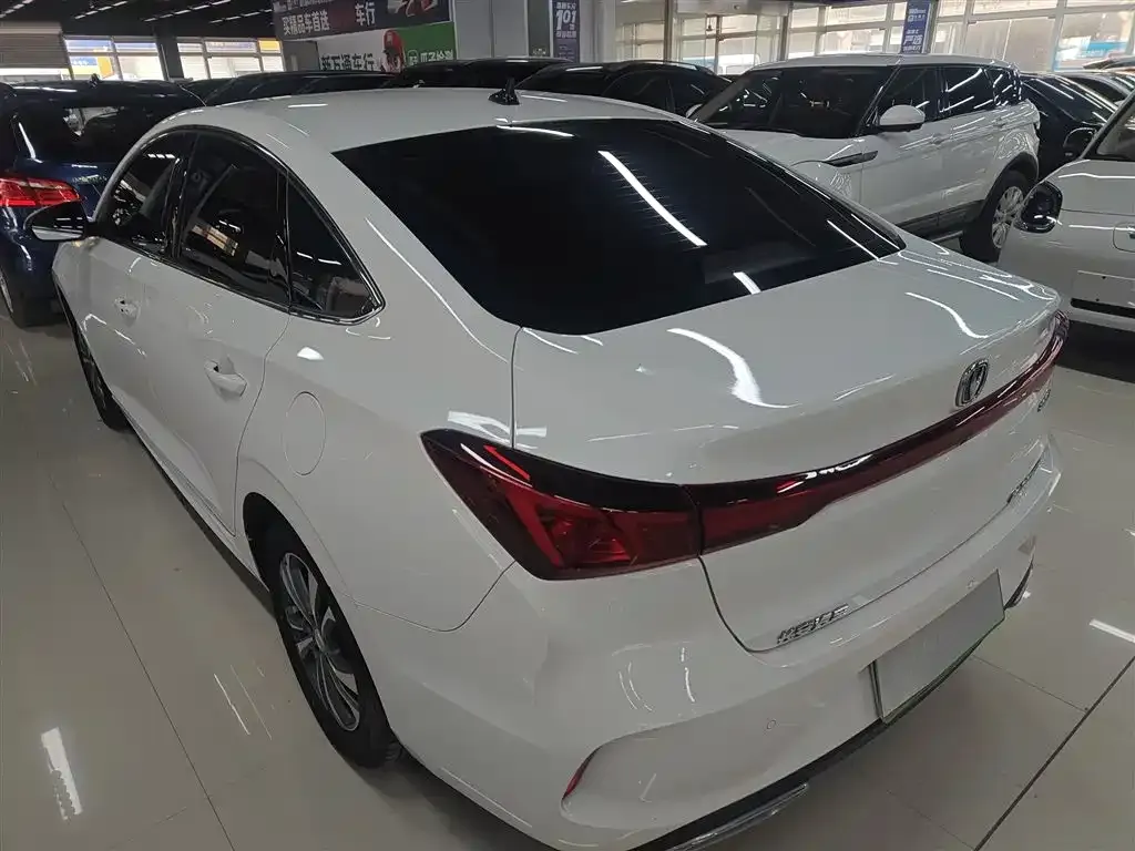 Changan Eado 2023 из CN, фото 5