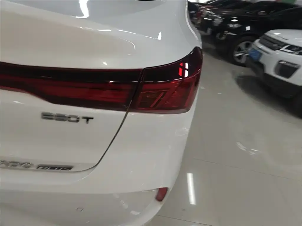 Changan Eado 2023 из CN, фото 3
