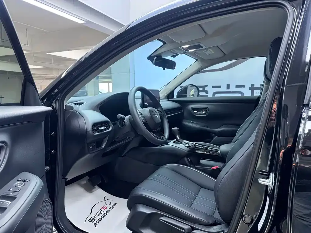 Honda HR-V 2023 из CN, фото 10