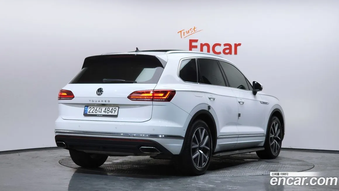 Volkswagen Touareg 2021 из KR, фото 4