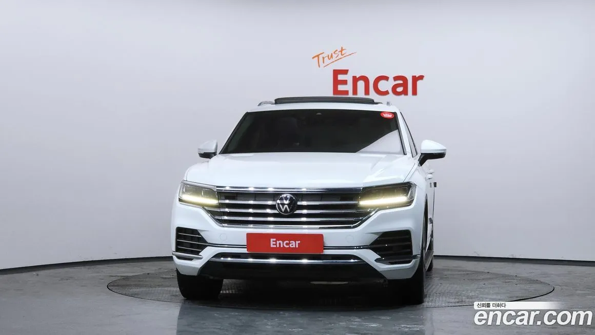 Volkswagen Touareg 2021 из KR, фото 3