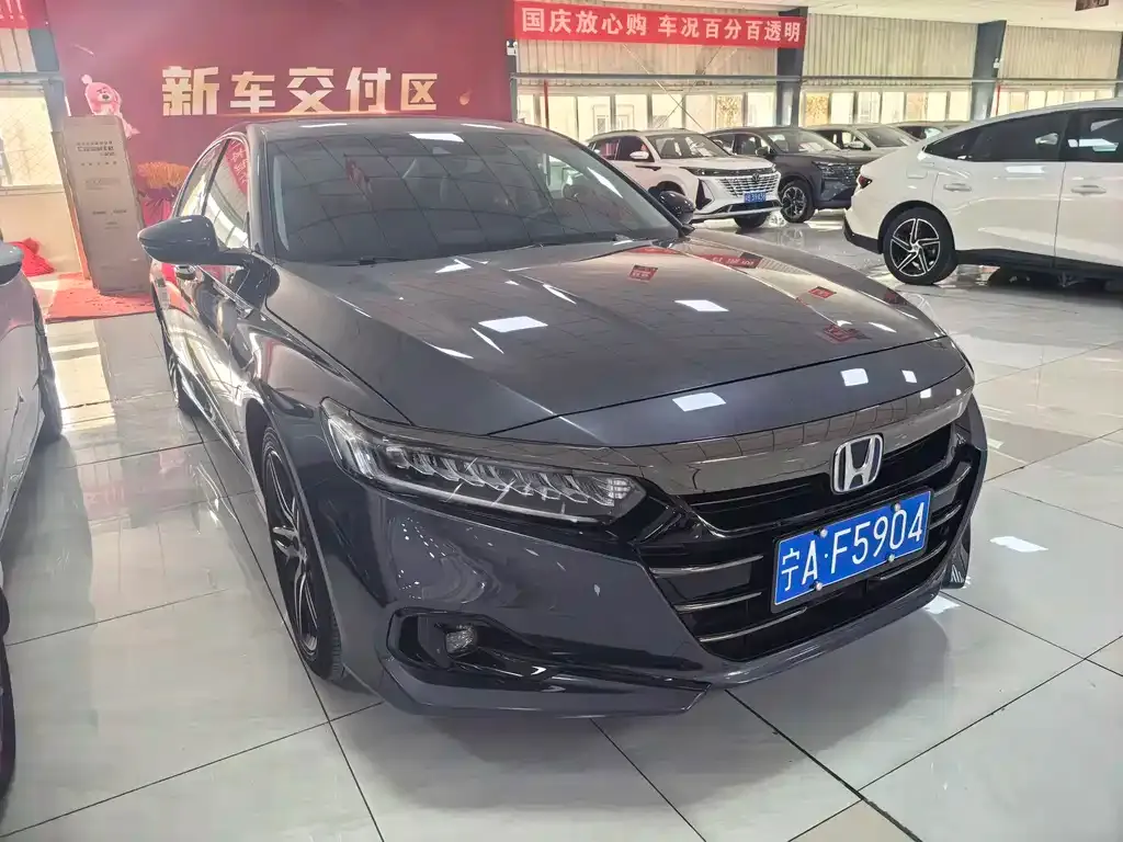 Honda Accord — фото 6