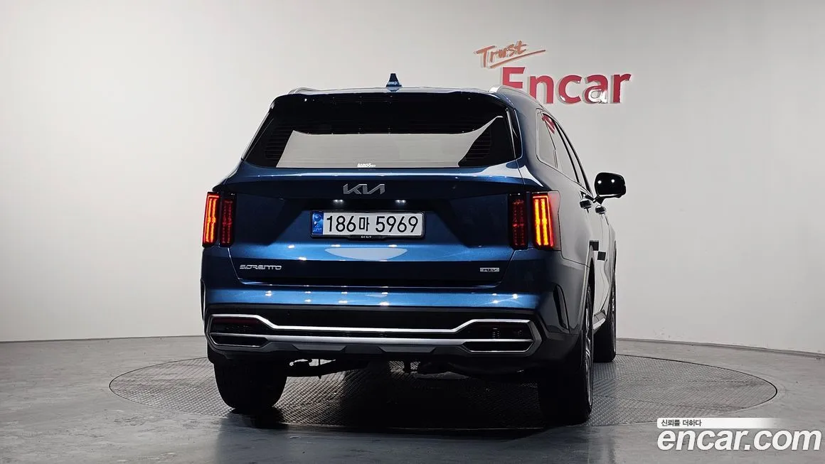 Kia Sorento — фото 4