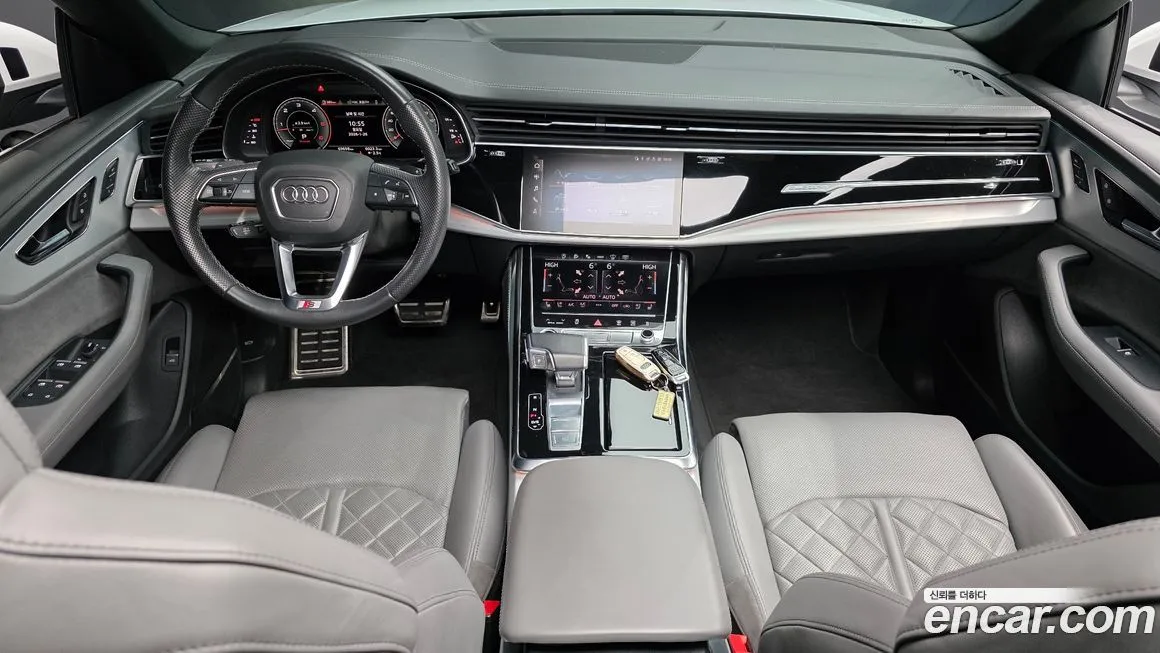 Audi Q8 2022 из KR, фото 4