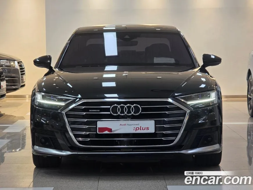 Audi A8 — фото 2