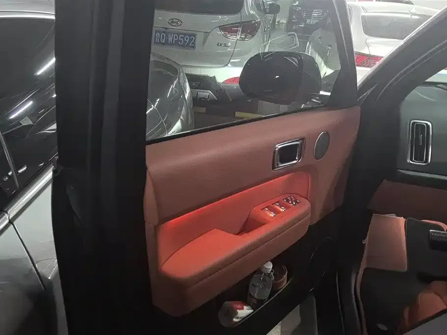 Li Auto L6 2024 из CN, фото 6