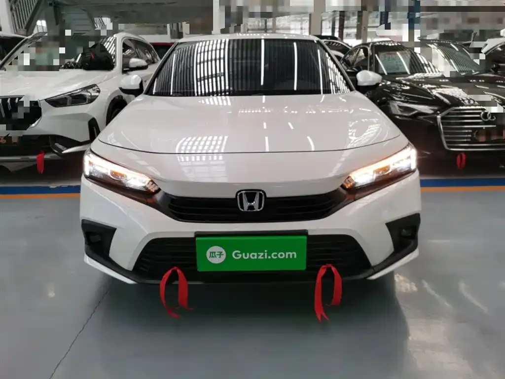 Honda Civic 2023 из CN, фото 2