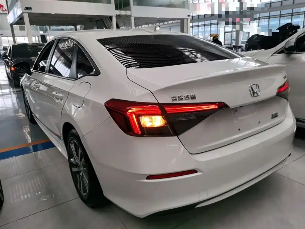 Honda Civic 2023 из CN, фото 3