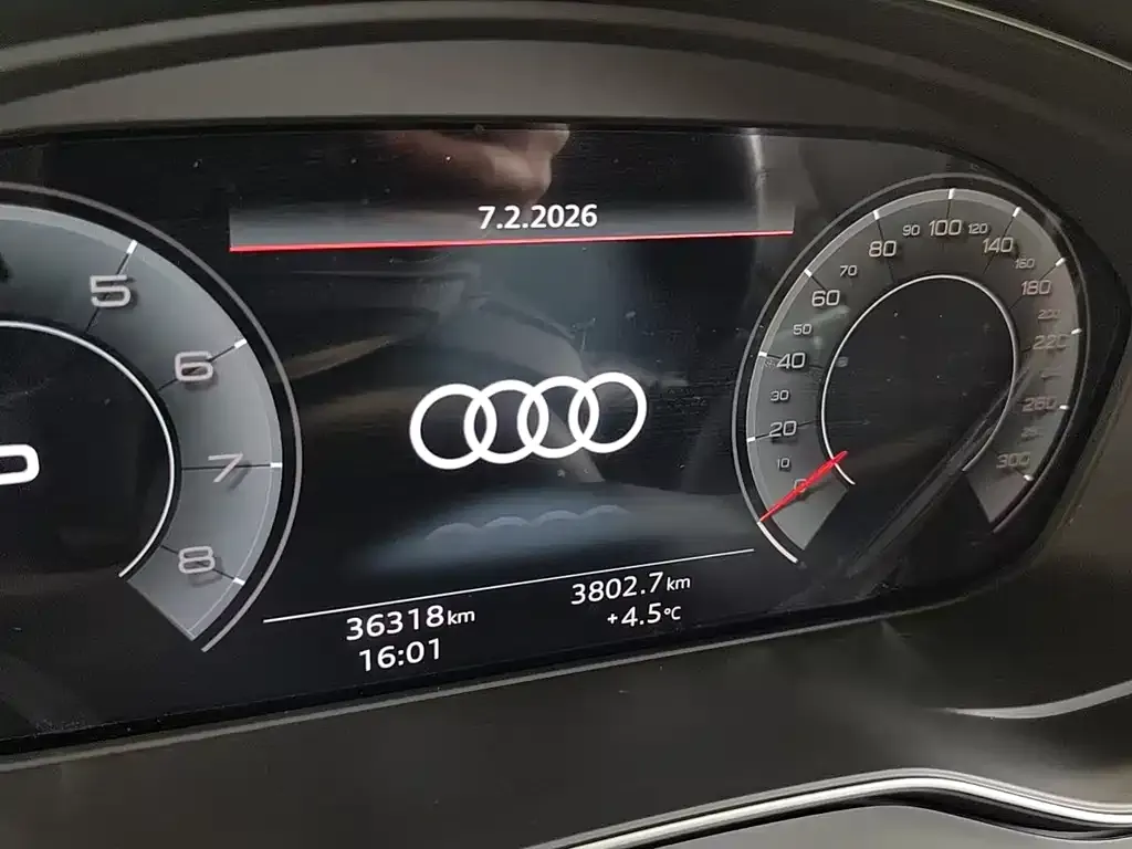 Audi Q5L 2023 из CN, фото 4